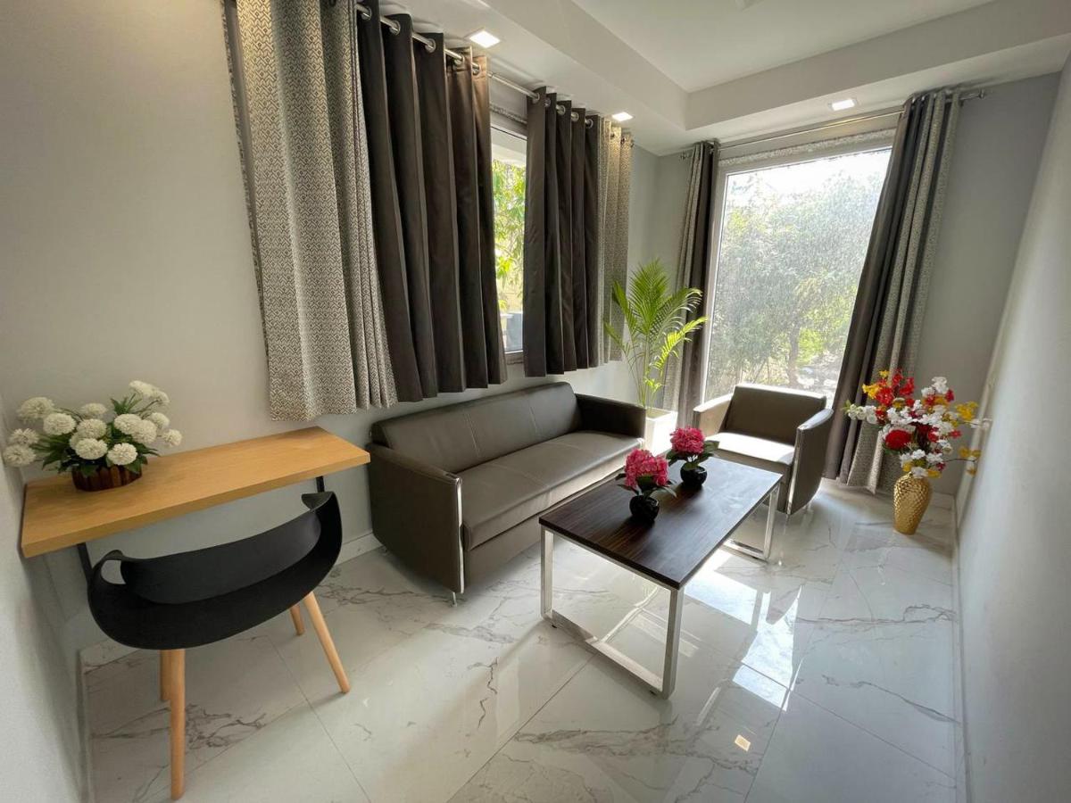 THE EMPIRE VILLA 1BHK SERVICED APARMENT IN GURUGRAM